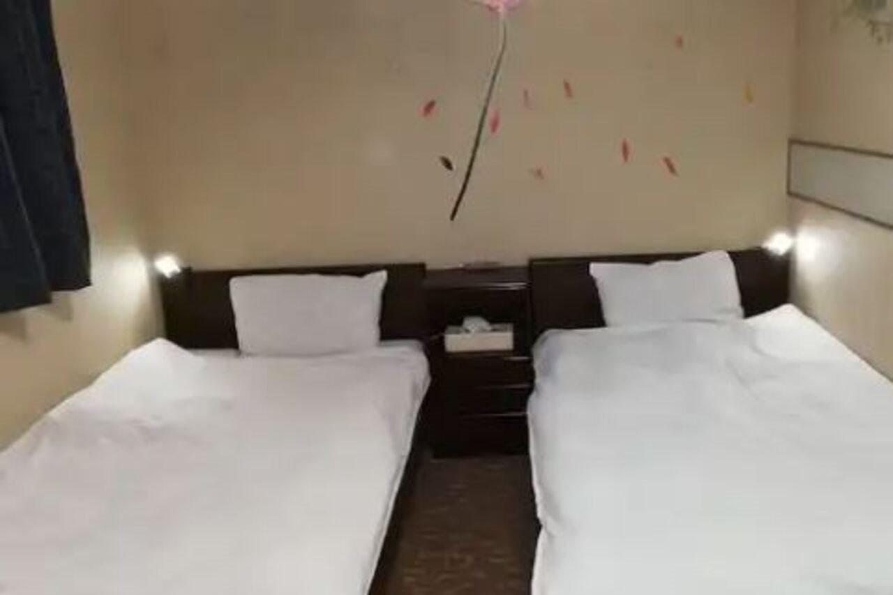 Family & Bakpak Tokyo Hostel Екстер'єр фото