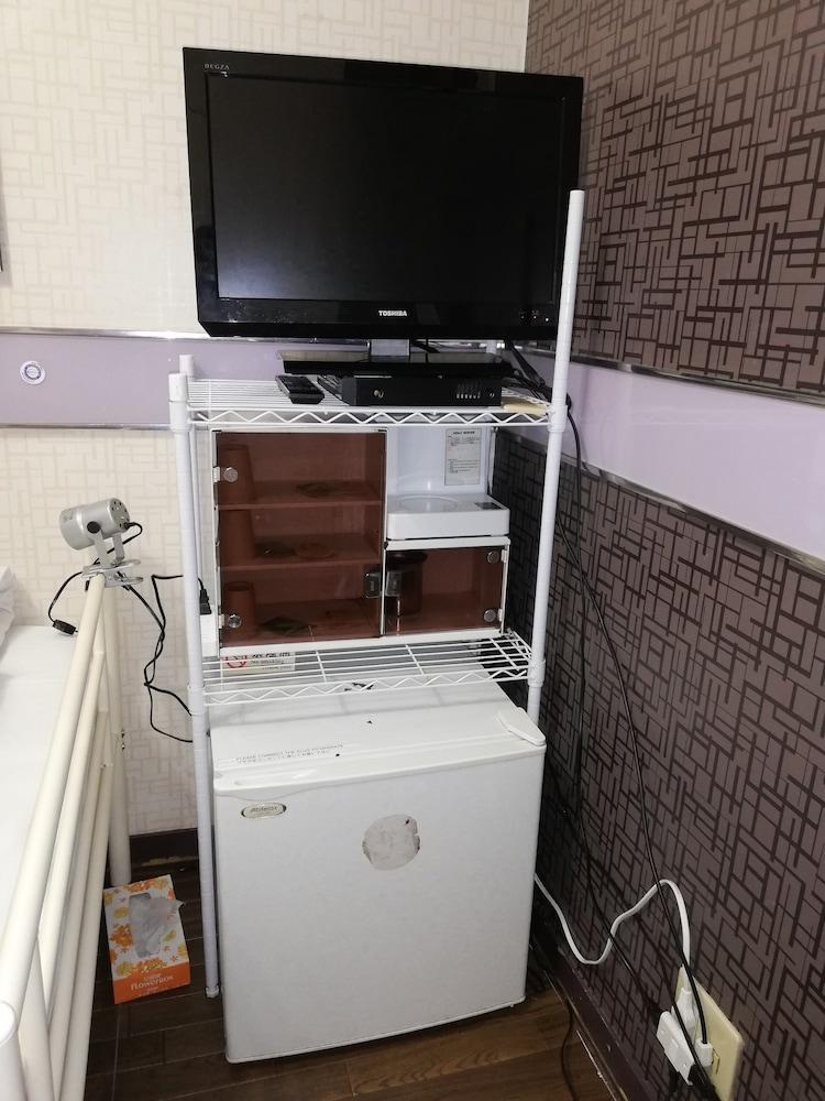 Family & Bakpak Tokyo Hostel Екстер'єр фото