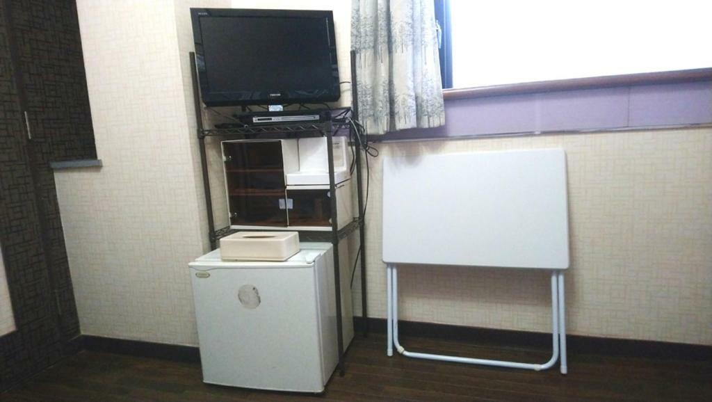Family & Bakpak Tokyo Hostel Екстер'єр фото